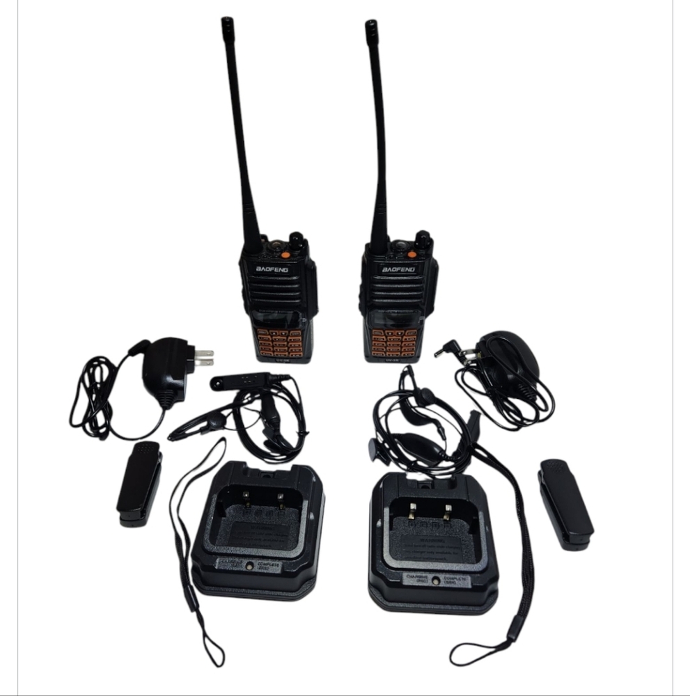 Portable Two-way Radio Pack Of 2 Fast Desk Top Charger Belt Clip Li-lon Battery